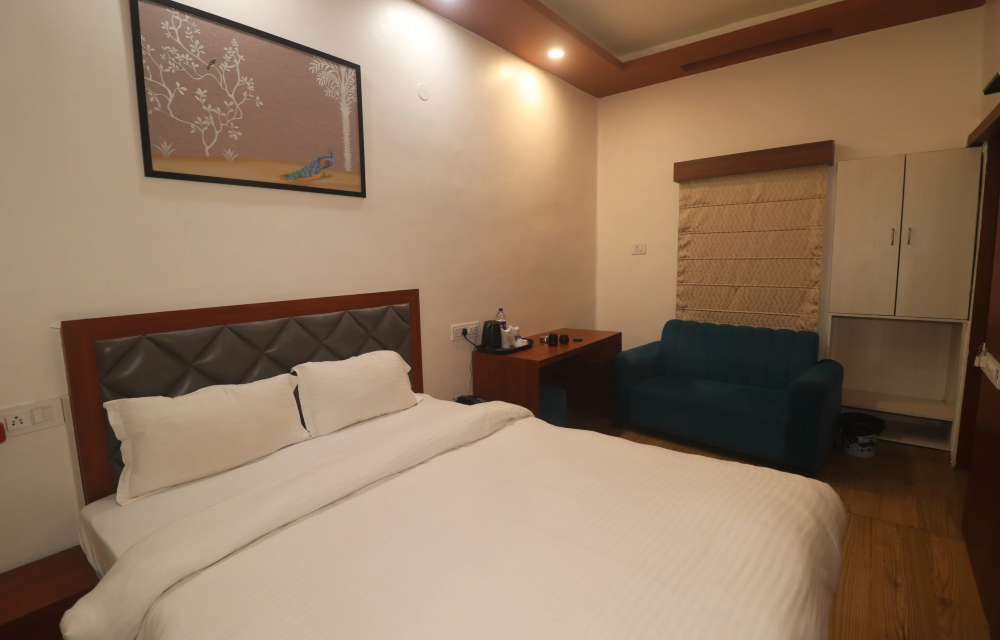 Vedika Banquet Hotel & Restaurant